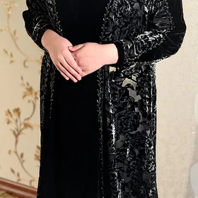Wecerny koynek