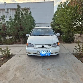 Toyota Sienna 2003