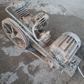 Kompressor