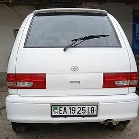 Toyota Previa 1993