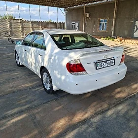 Toyota Camry 2003