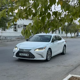 Lexus ES 350 2021
