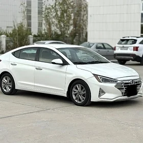 Hyundai Elantra 2020
