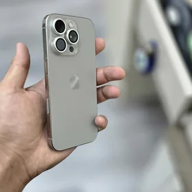 iPhone 16pro 256gb