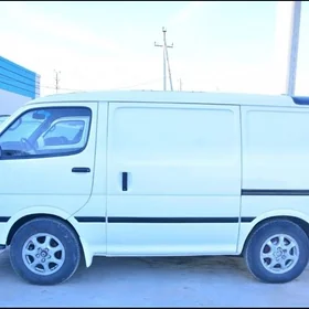 Toyota Hiace 1990