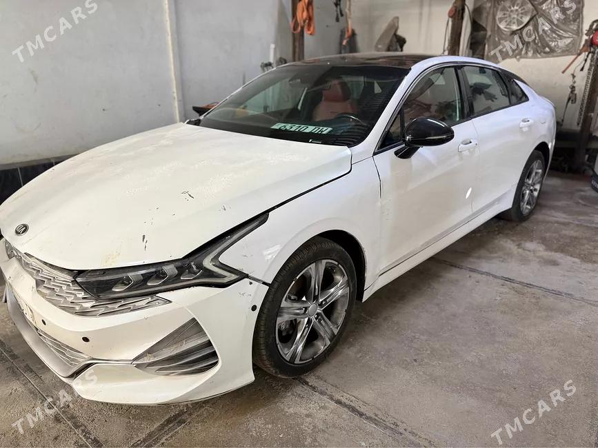 Kia K5 2021 - 1