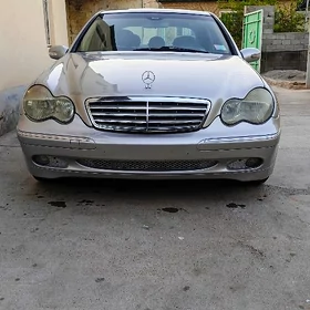 Mercedes-Benz C-Class 2001