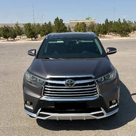 Toyota Highlander 2015