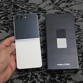 Samsung Z Flip 5. 8/256