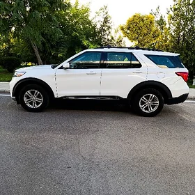 Ford Explorer 2022