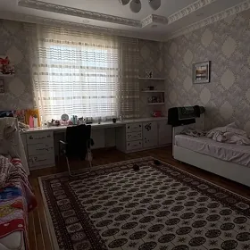 talyp gyza komnat