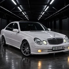 Mercedes-Benz E350 2005