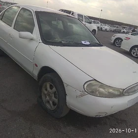 Ford Mondeo 1999