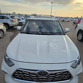 Toyota Highlander 2020