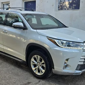 Toyota Highlander 2017