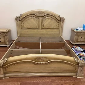Spalny mebel