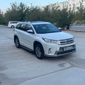 Toyota Highlander 2017