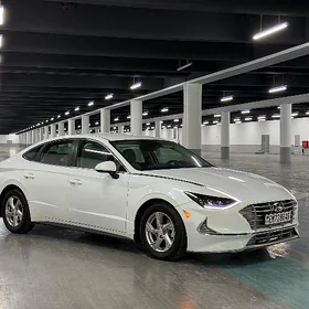 Hyundai Sonata 2021