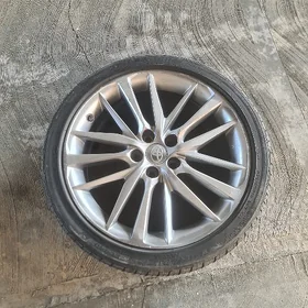 23 CAMRY 19lyk diska