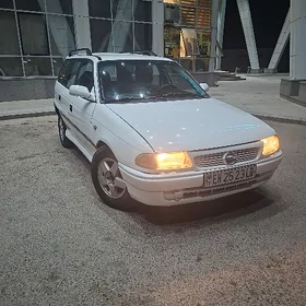 Opel Astra 1995