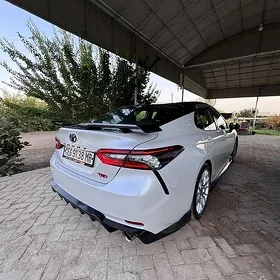 Toyota Camry 2022