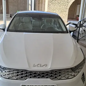 Kia K5 2021