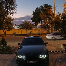 BMW E39 1999
