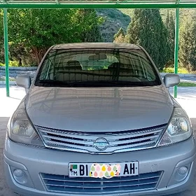 Nissan Versa 2009