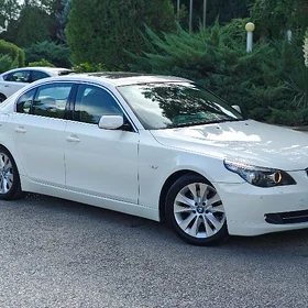 BMW E60 2004