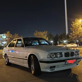 BMW 525 1990