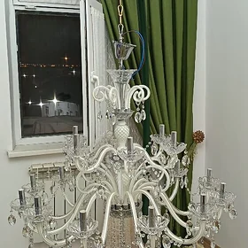 lyustra 18 lampaly