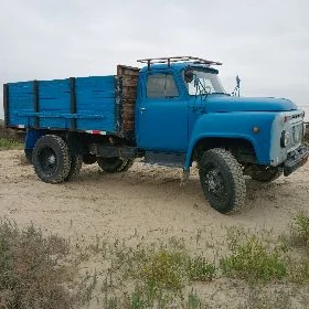 Gaz 52 1983