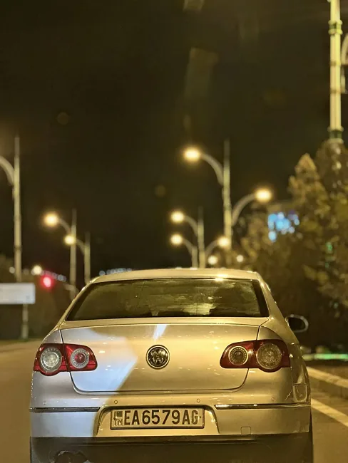 Volkswagen Passat 2006 - 1