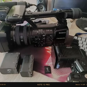 Sony NX-3
