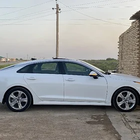 Kia K5 2021