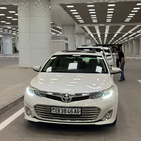 Toyota Avalon 2013