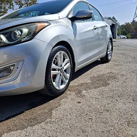 Hyundai Elantra 2016