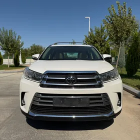 Toyota Highlander 2019