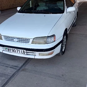 Toyota Corona 1995