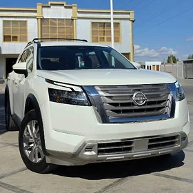 Nissan Pathfinder 2022