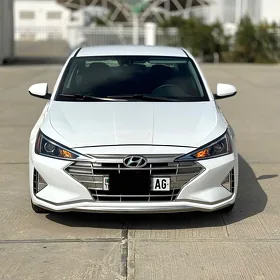 Hyundai Elantra 2020