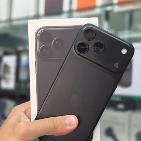 iPhone 18 pro max 256gb 100%🔋