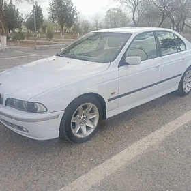 BMW E39 1998