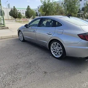 Hyundai Sonata 2021