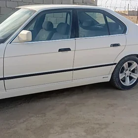 BMW 525 1989