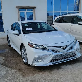 Toyota Camry 2022