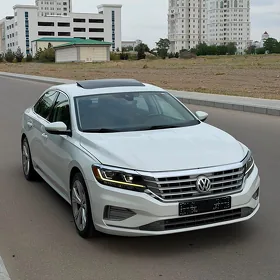 Volkswagen Passat 2021