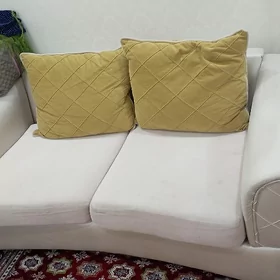 Mini diwan