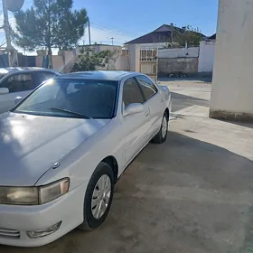 Toyota Cresta 1992