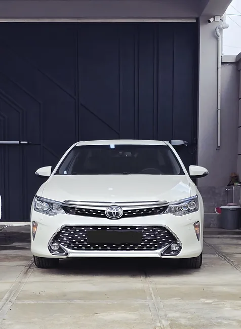 Toyota Camry 2016 - 1